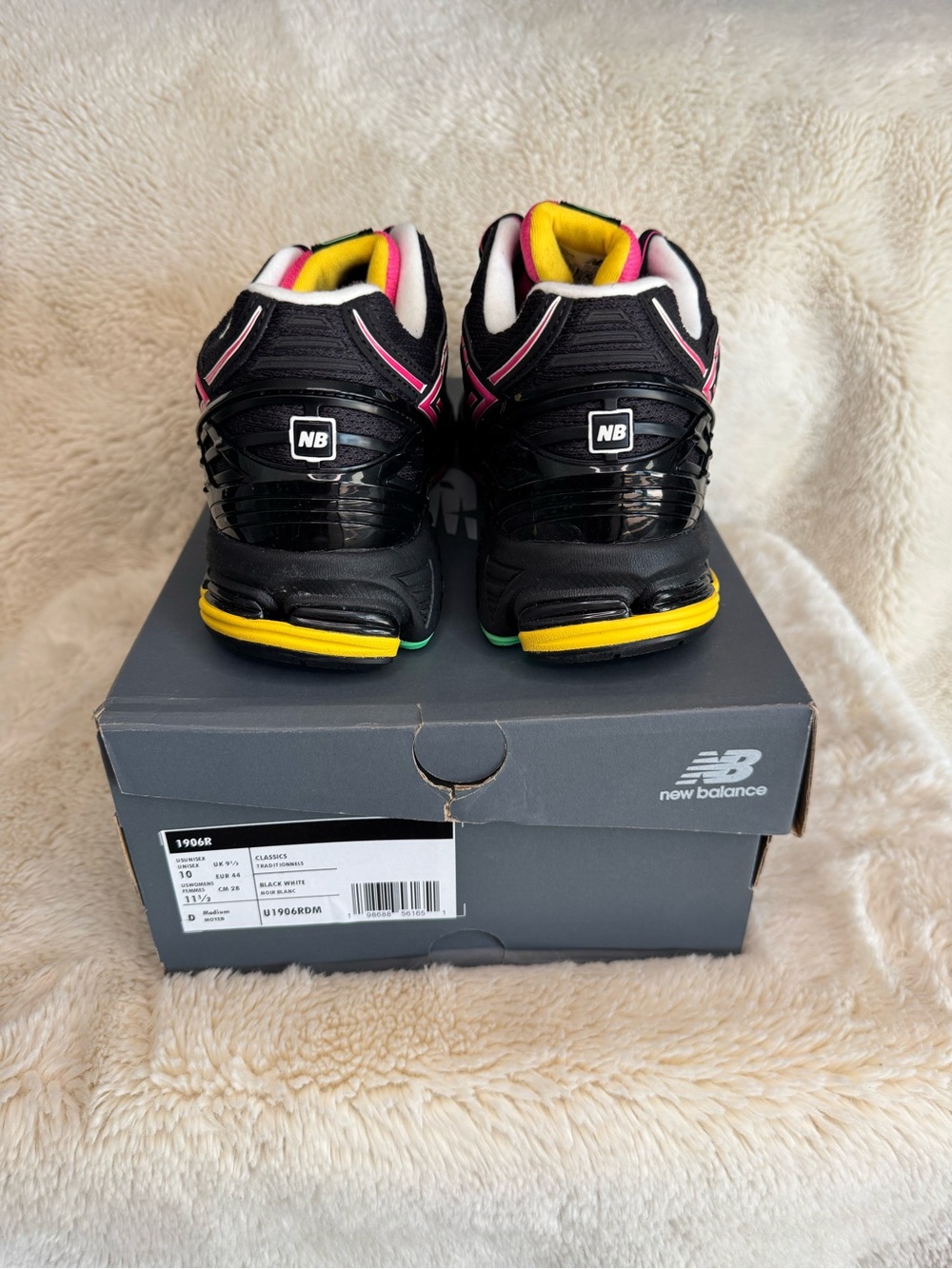 New in Box 🎨 New Balance 1906R - Picture 4 of 7